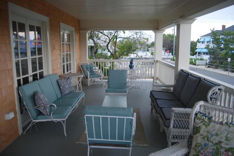 908 East Ave, Mantoloking, NJ 08742